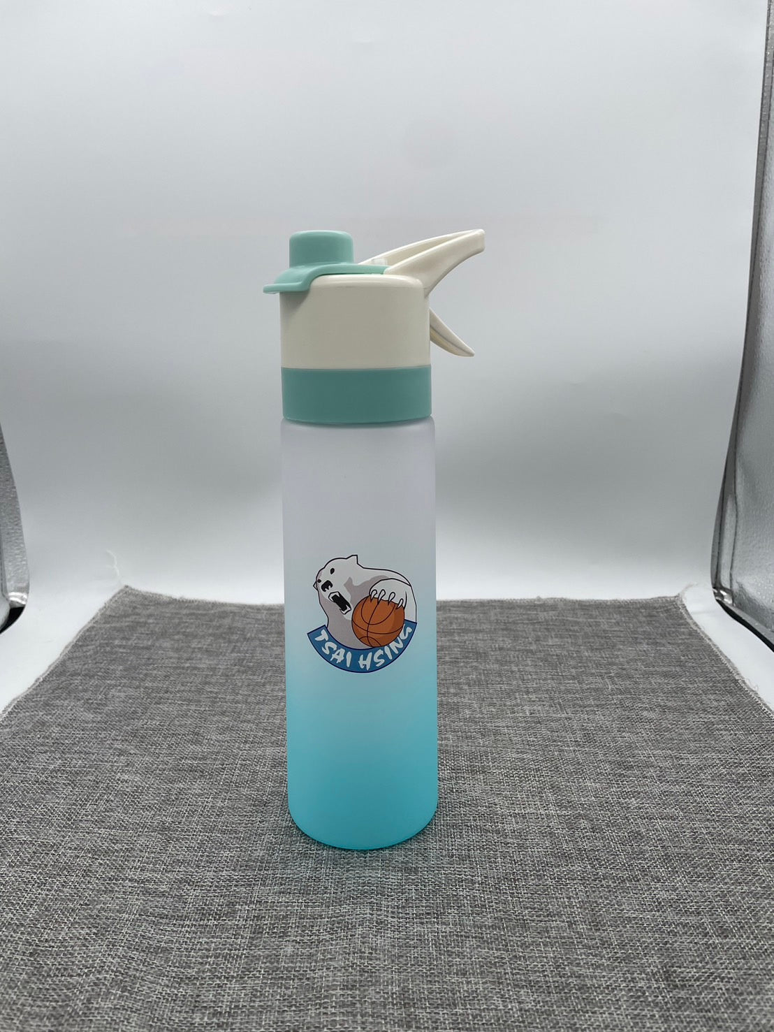 【客製化】漸層噴霧運動水壺 | 禮品、贈品專業客製禮贈品顧問 以泰禮品