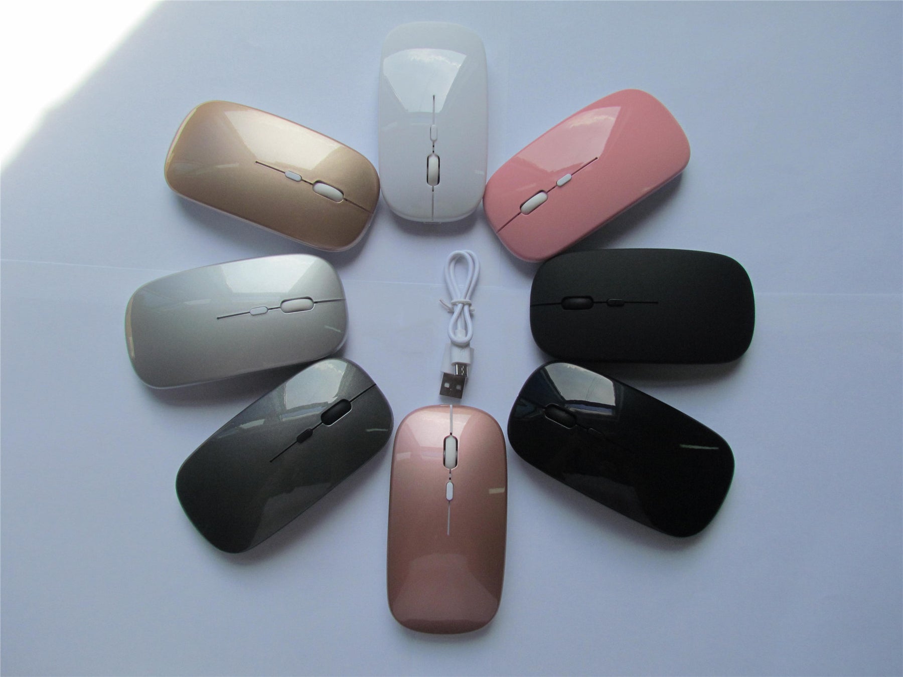 【客製化】2.8G充電無線靜音滑鼠 | 禮品、贈品專業客製禮贈品顧問 | 禮品、贈品專屬客製禮贈品專家