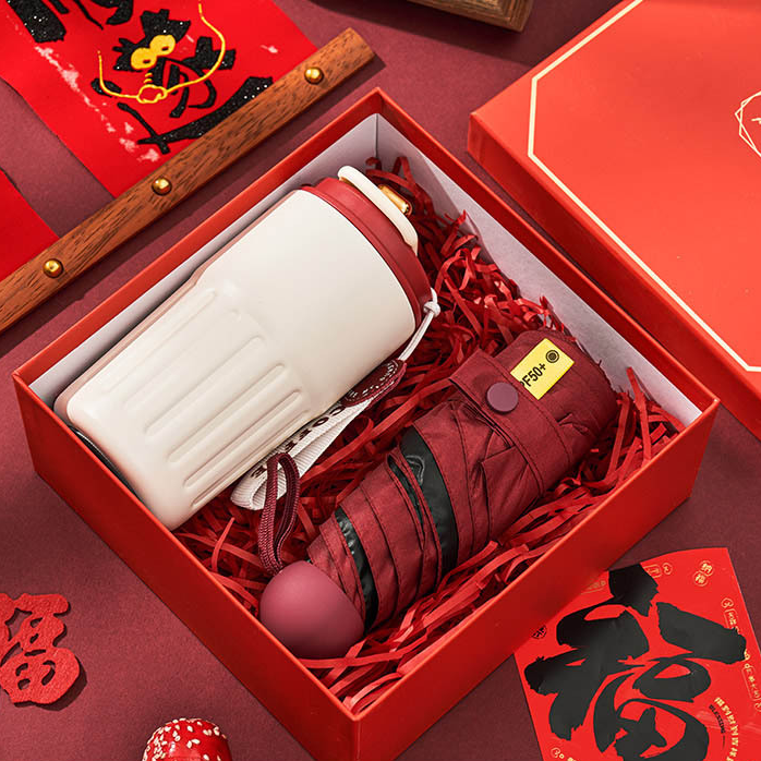 【客製化】新年紅色喜慶禮盒 | 禮品、贈品專業客製禮贈品顧問