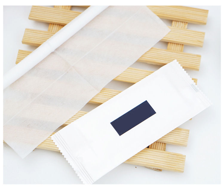 【客製化】純水濕紙巾 | 禮品、贈品專業客製禮贈品顧問 以泰禮品